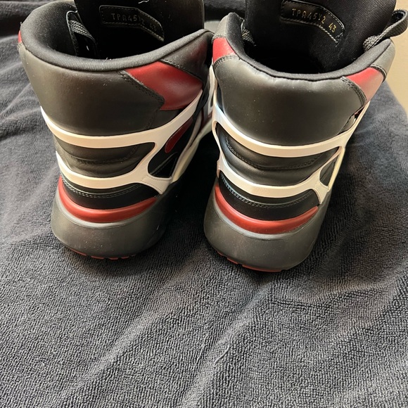 Valentino Black and Red High-Top Sneakers - Picture 2 of 9